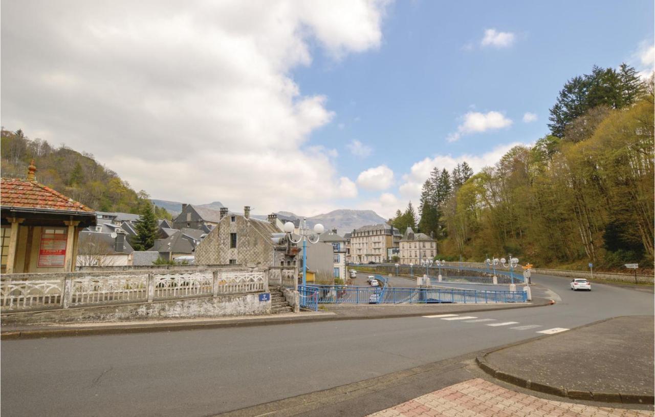 Beautiful Apartment In La Bourboule With Kitchen 勒蒙多尔 外观 照片